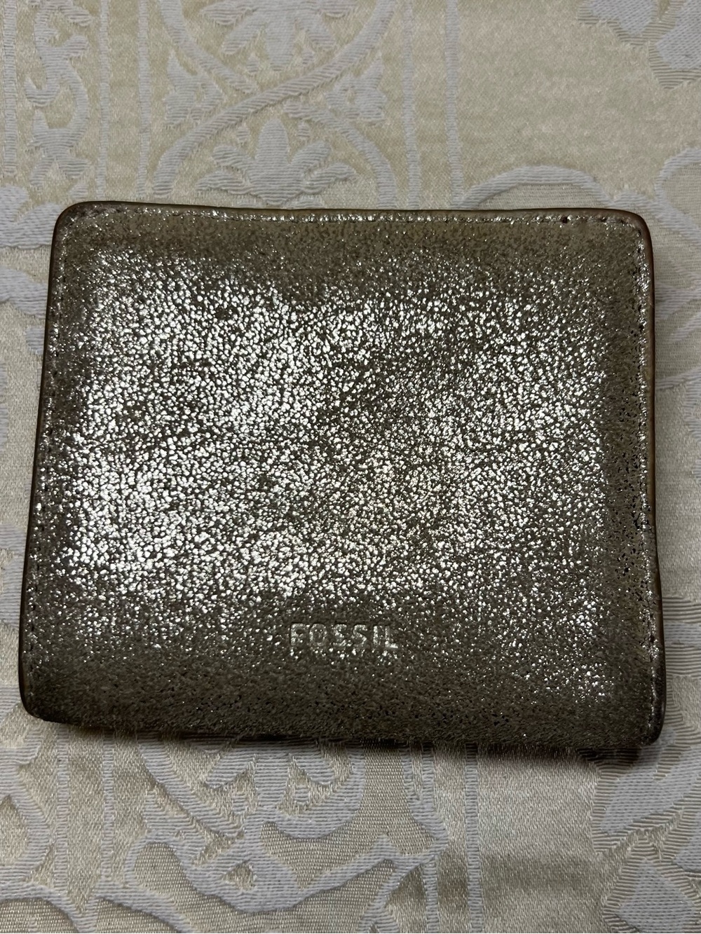 Fossil Gold Metallic Leather Bifold Wallet Card Case Pocket